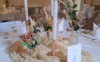 Hochzeitsdekoration bei RESTAURANT Gnadenthal (Foto 15)