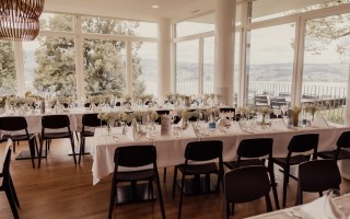 Hochzeitsdekoration bei HOTEL Boldern (Foto 4)