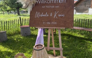 Hochzeitsdekoration bei Baumhaus Archehof (Foto 1)