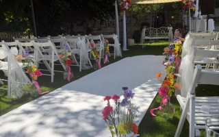Hochzeitsdekoration bei Eventlocation Maxililian (Foto 1)