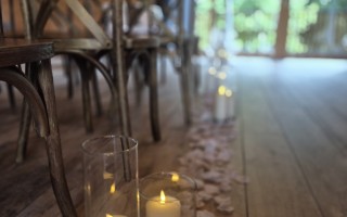 Hochzeitsdekoration bei Heuboden (Foto 2)