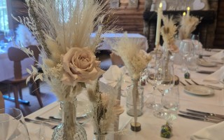 Hochzeitsdekoration bei Boho-Wedding (Foto 3)