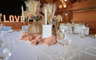 Hochzeitsdekoration bei Boho-Wedding (Foto 34)